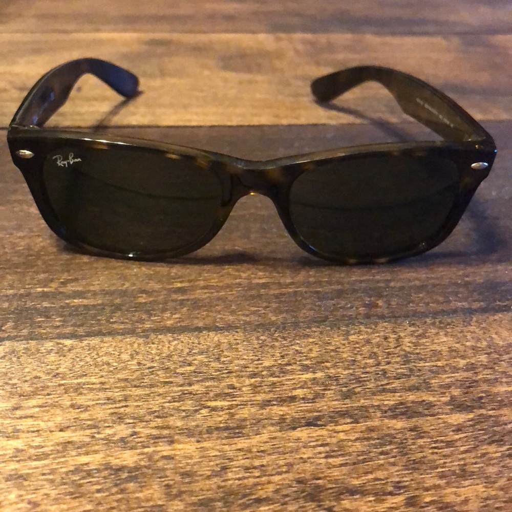 Ray-ban new wayfarer